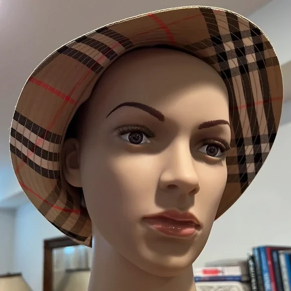 BURBERRY VINTAGE! 70s Burberry iconic Hat - Picture 3 of 4